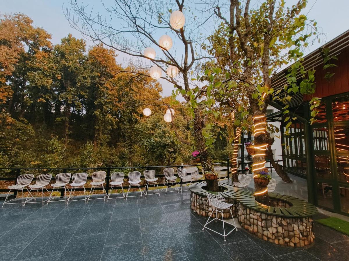 Ataraxia Crestmont Resort & Spa Dehradun Dış mekan fotoğraf